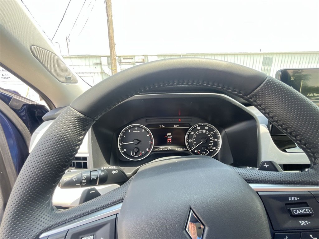 New 2025 Mitsubishi Outlander SE image 15