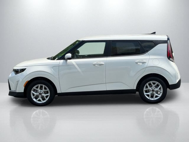 Certified 2025 Kia Soul LX w/ LX Technology Package FWD image 5