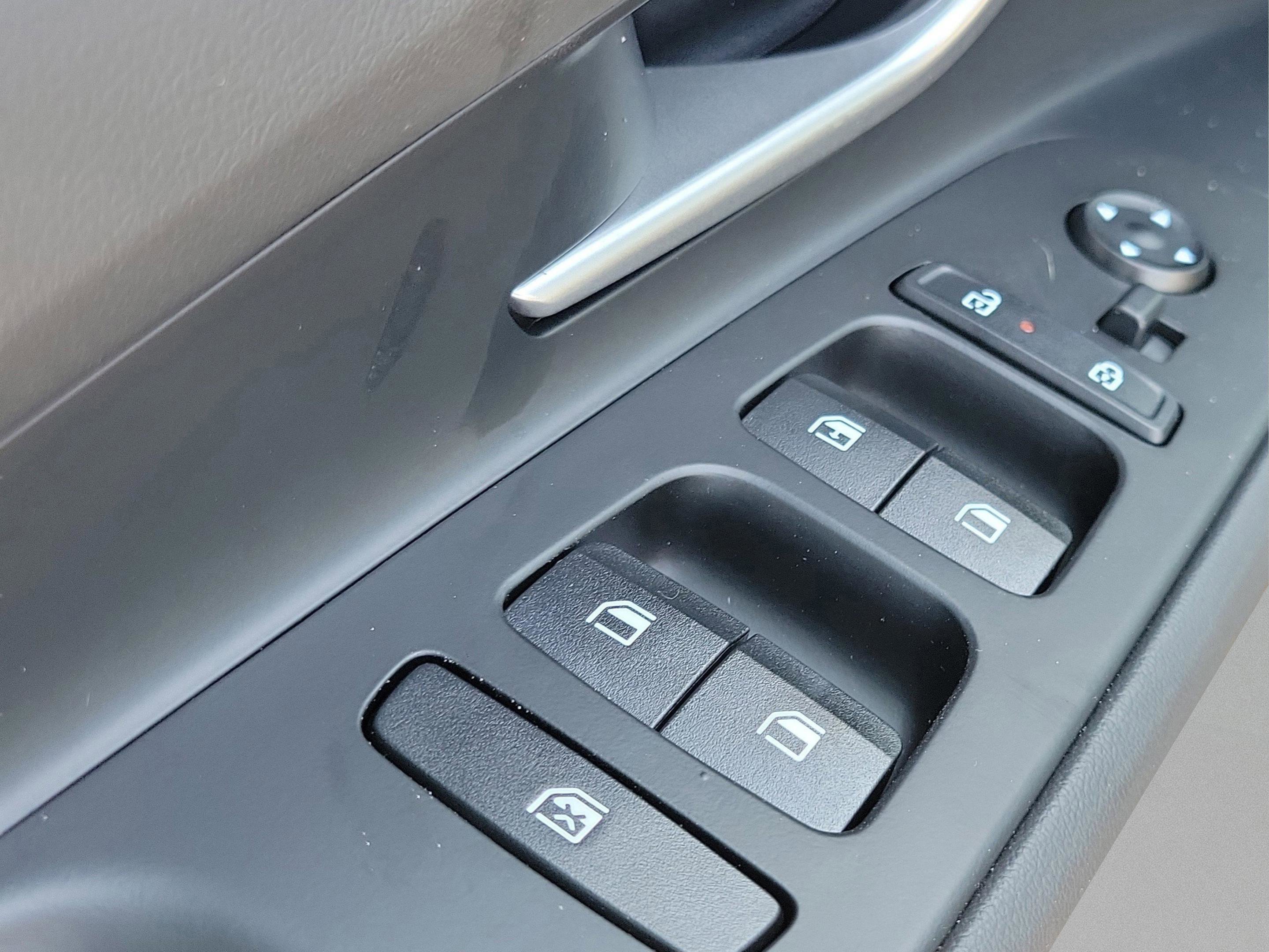 New 2026 Hyundai Elantra SE image 21