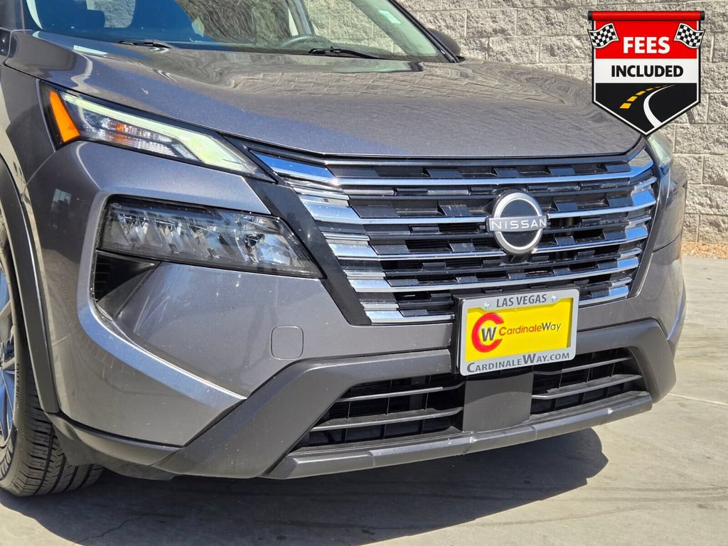 Used 2024 Nissan Rogue S AWD/4WD image 8