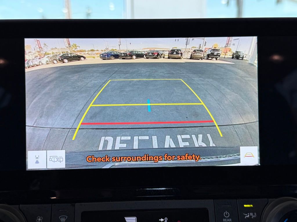 Used 2025 Toyota Grand Highlander FWD image 28