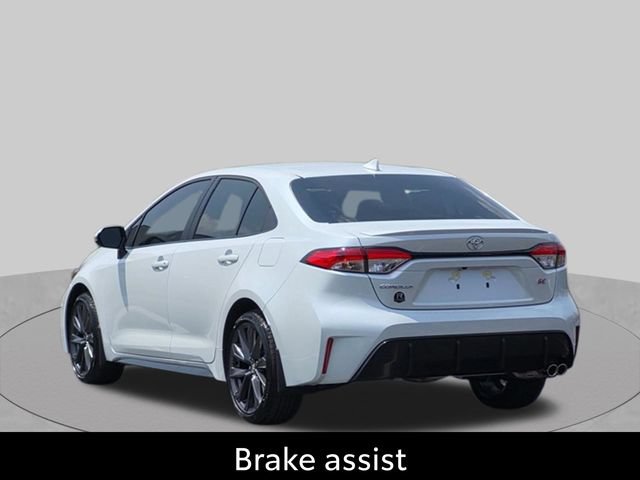 Certified 2026 Toyota Corolla SE FWD image 4