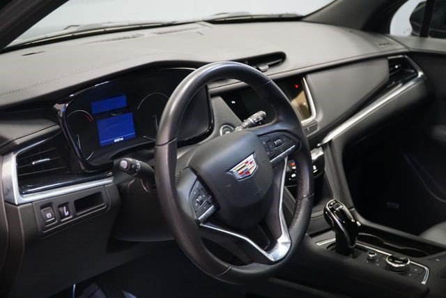 Certified 2024 Cadillac XT6 Luxury w/ LPO, Floor Liner Package AWD/4WD image 14
