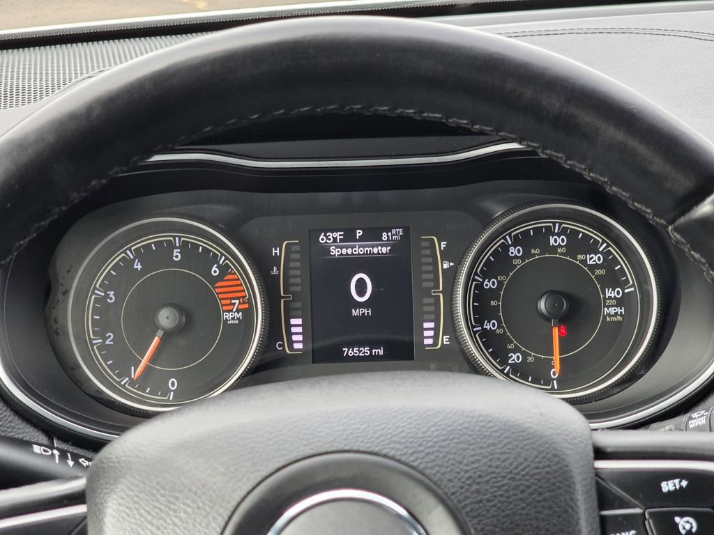 Used 2019 Jeep Cherokee Latitude Plus image 19