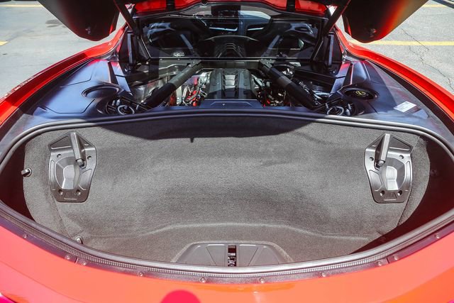 Used 2025 Chevrolet Corvette Stingray Preferred Cpe w/ Battery Protection Package RWD image 25