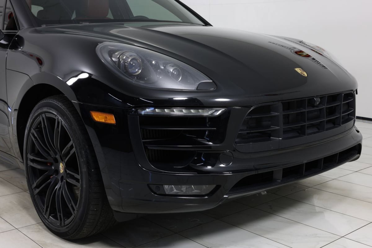 Used 2017 Porsche Macan GTS AWD/4WD image 38