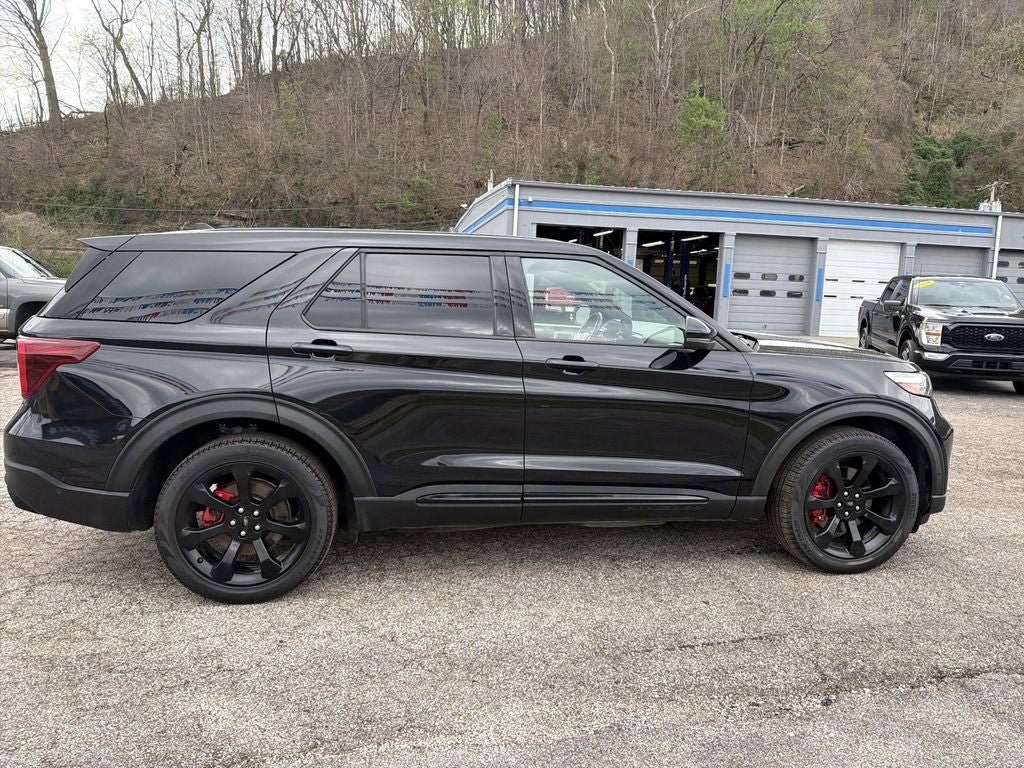 Used 2021 Ford Explorer ST w/ Equipment Group 401A image 2