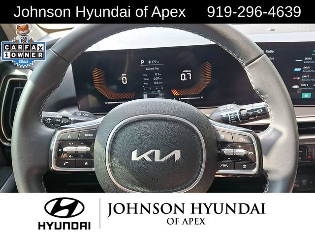Used 2024 Kia Sorento EX w/ Panoramic Sunroof Package FWD image 19