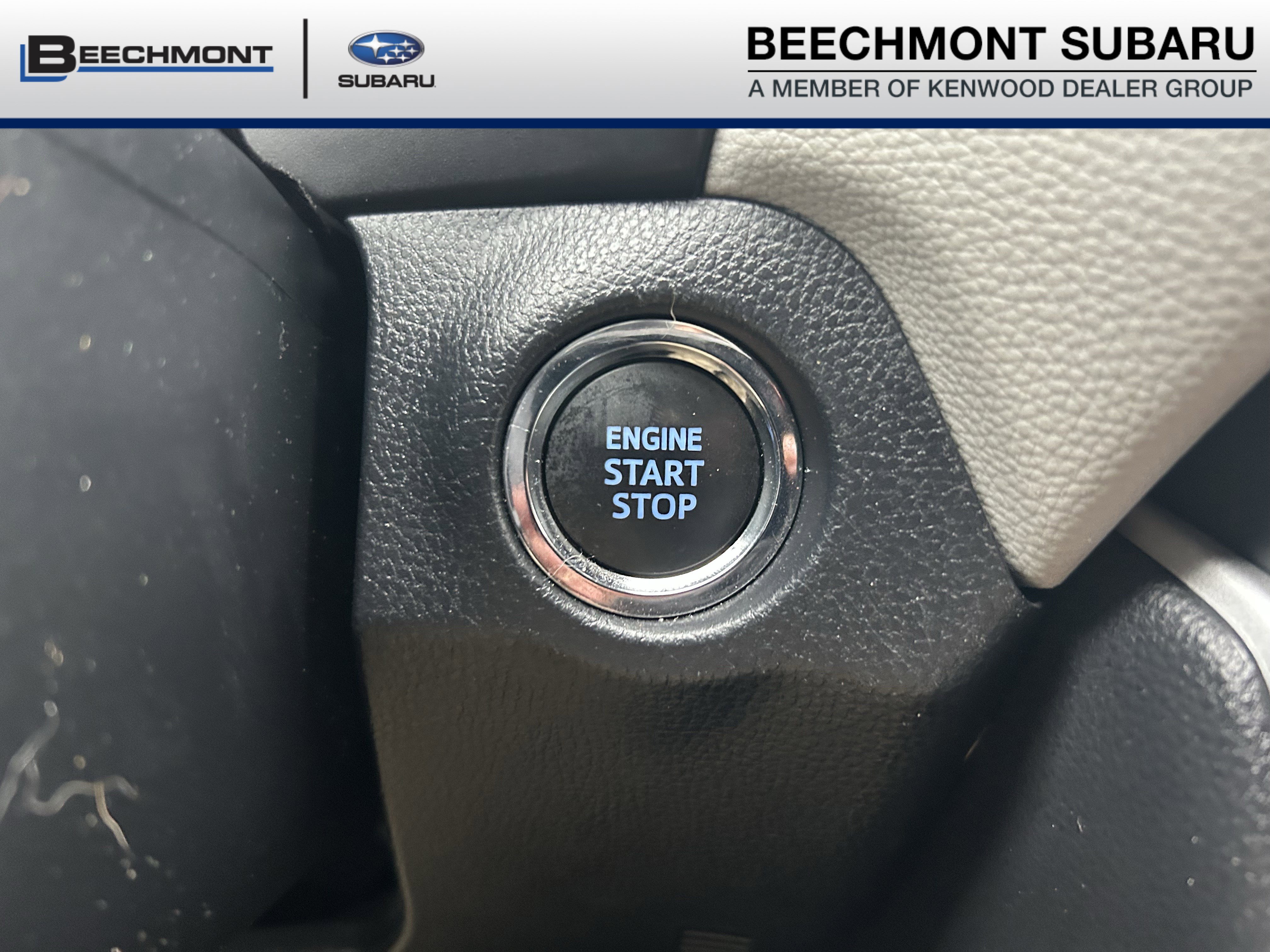 Used 2022 Toyota RAV4 XLE Premium image 16