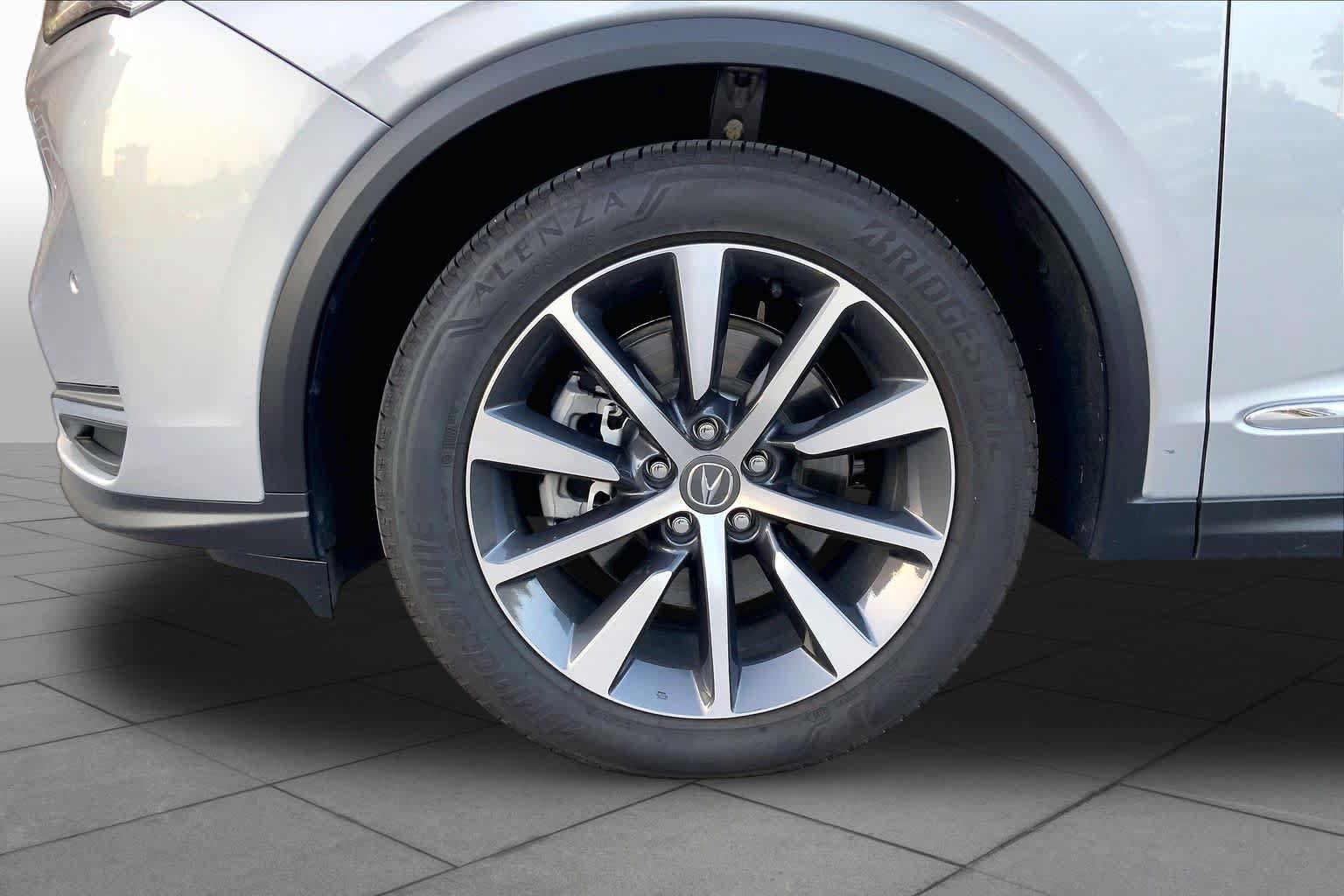 Used 2026 Acura MDX w/ Technology Package FWD image 10