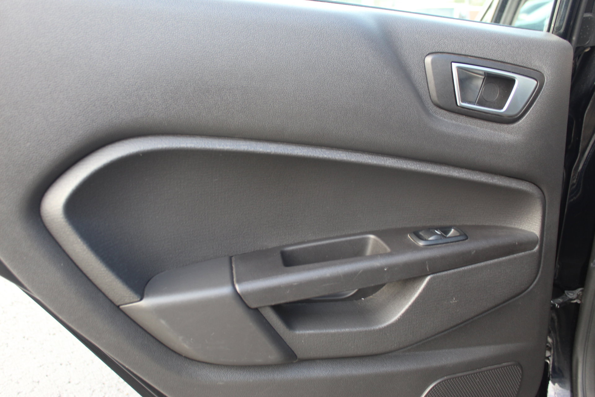 Used 2016 Ford Fiesta SE image 21