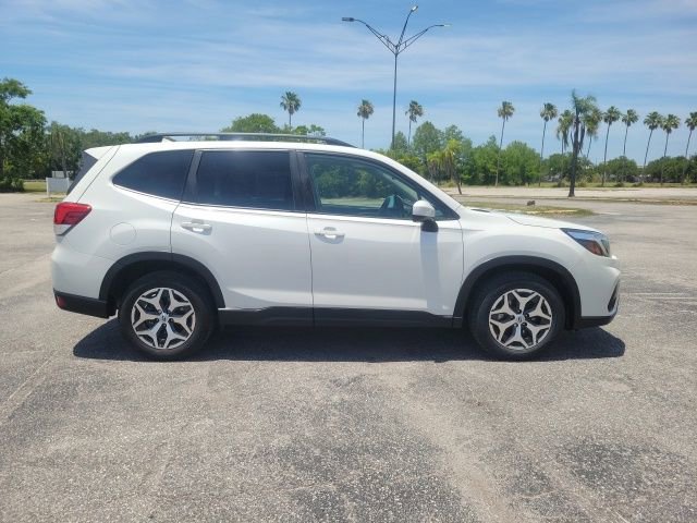Used 2021 Subaru Forester Premium w/ Popular Package #1 AWD/4WD image 4
