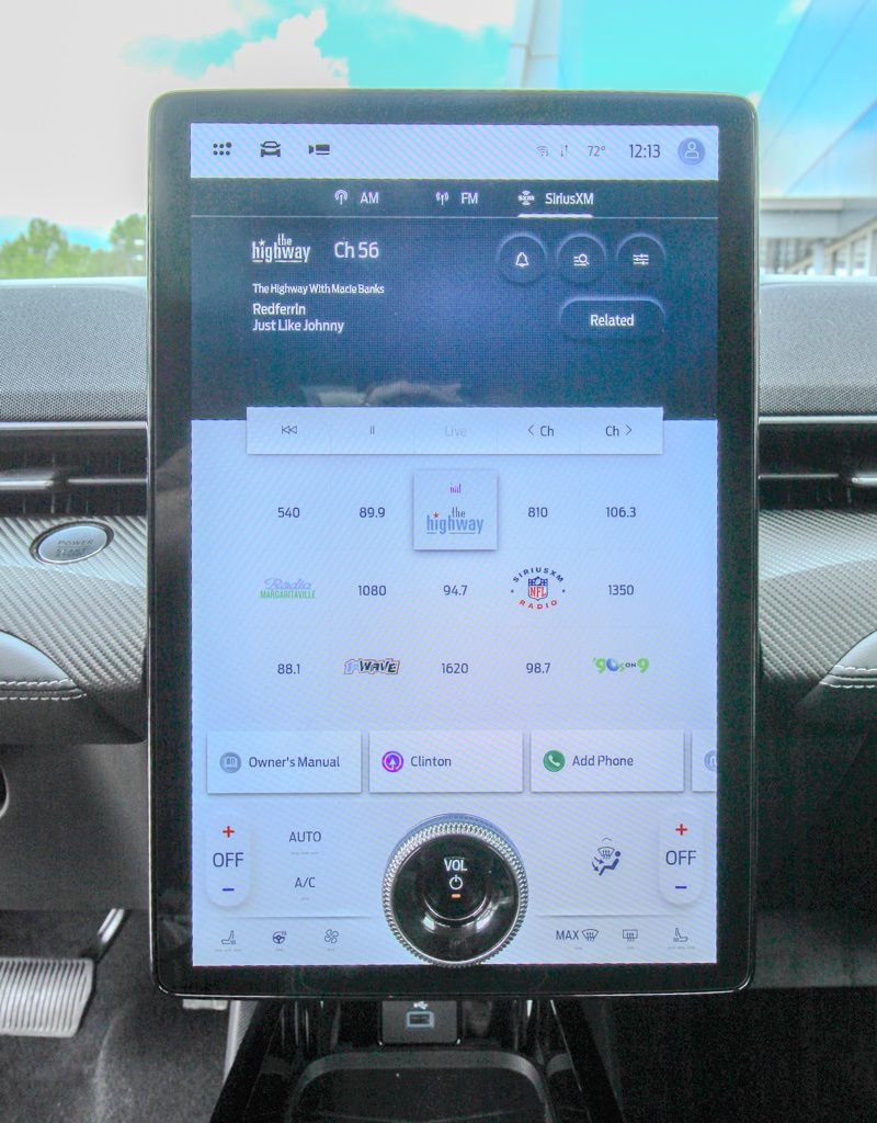 New 2024 Ford Mustang Mach-E Select w/ Comfort Package Lite image 24