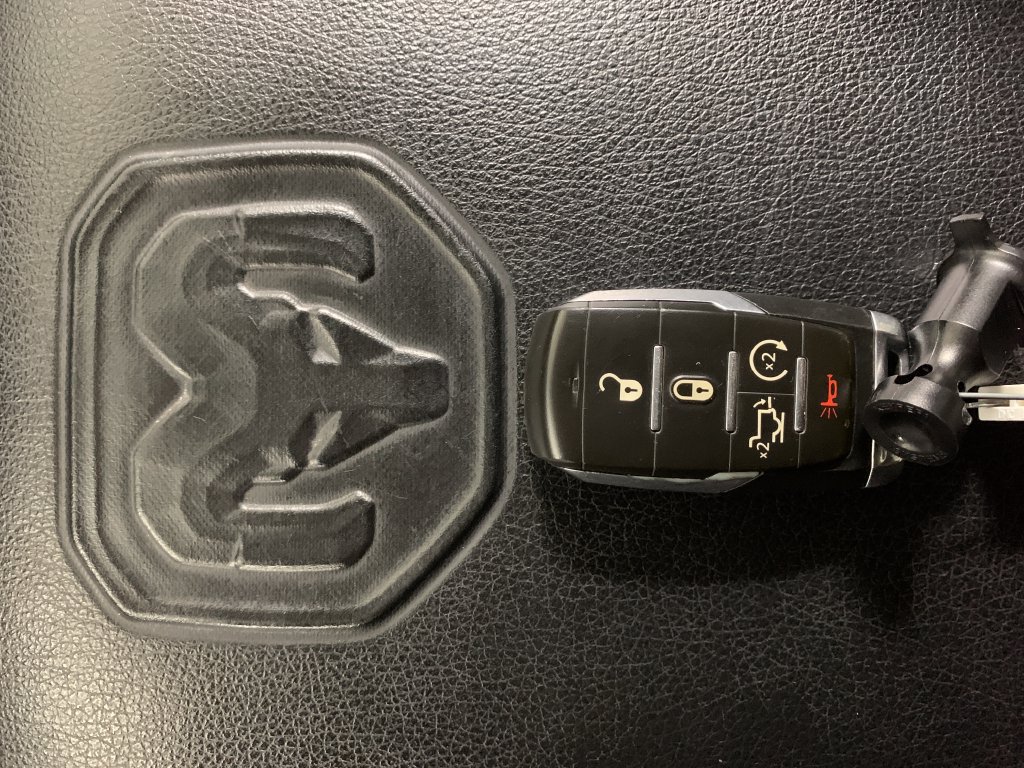 Used 2020 RAM 1500 Laramie w/ Sport Appearance Package AWD/4WD image 16