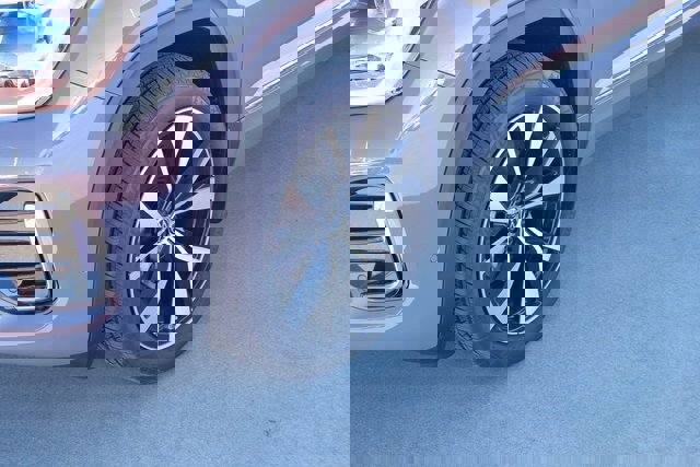 New 2026 Volkswagen Atlas Cross Sport SEL Premium R-Line image 10