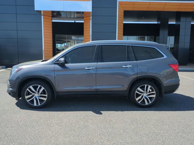 Used 2018 Honda Pilot Touring image 7