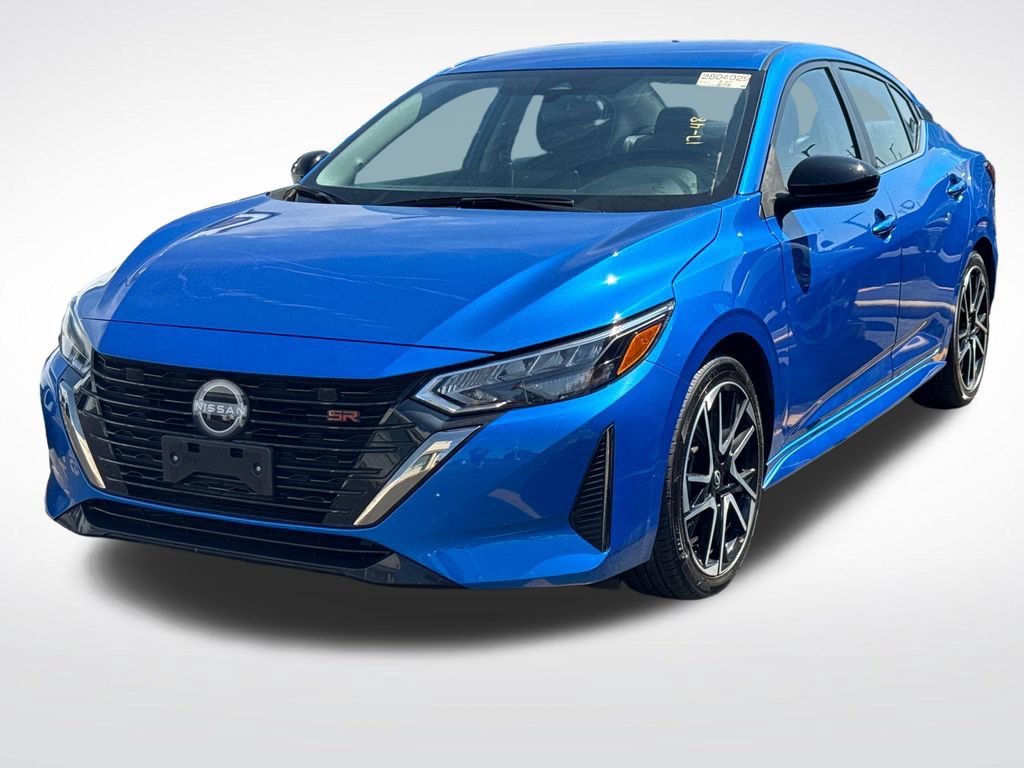 Used 2025 Nissan Sentra SR FWD image 6