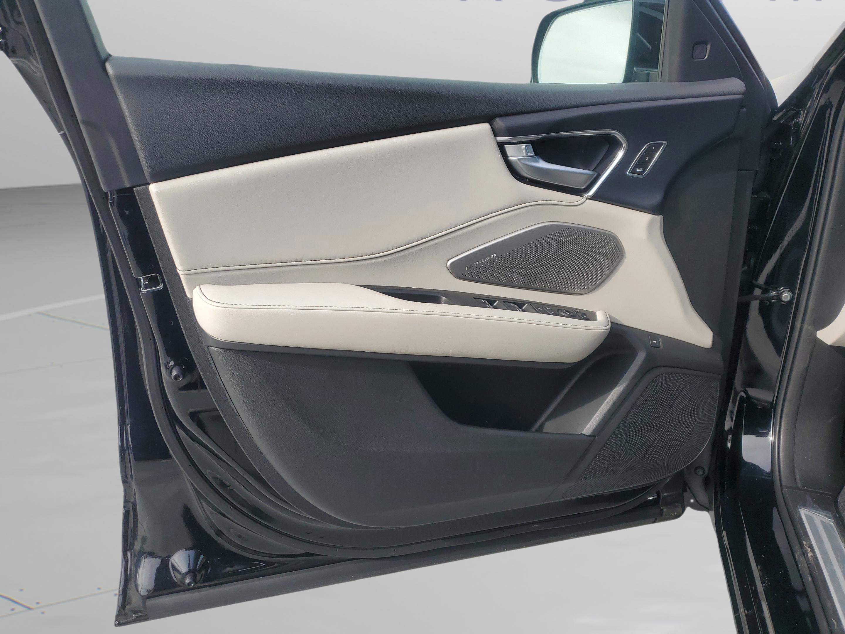 New 2026 Acura RDX SH-AWD w/ Advance Package image 17