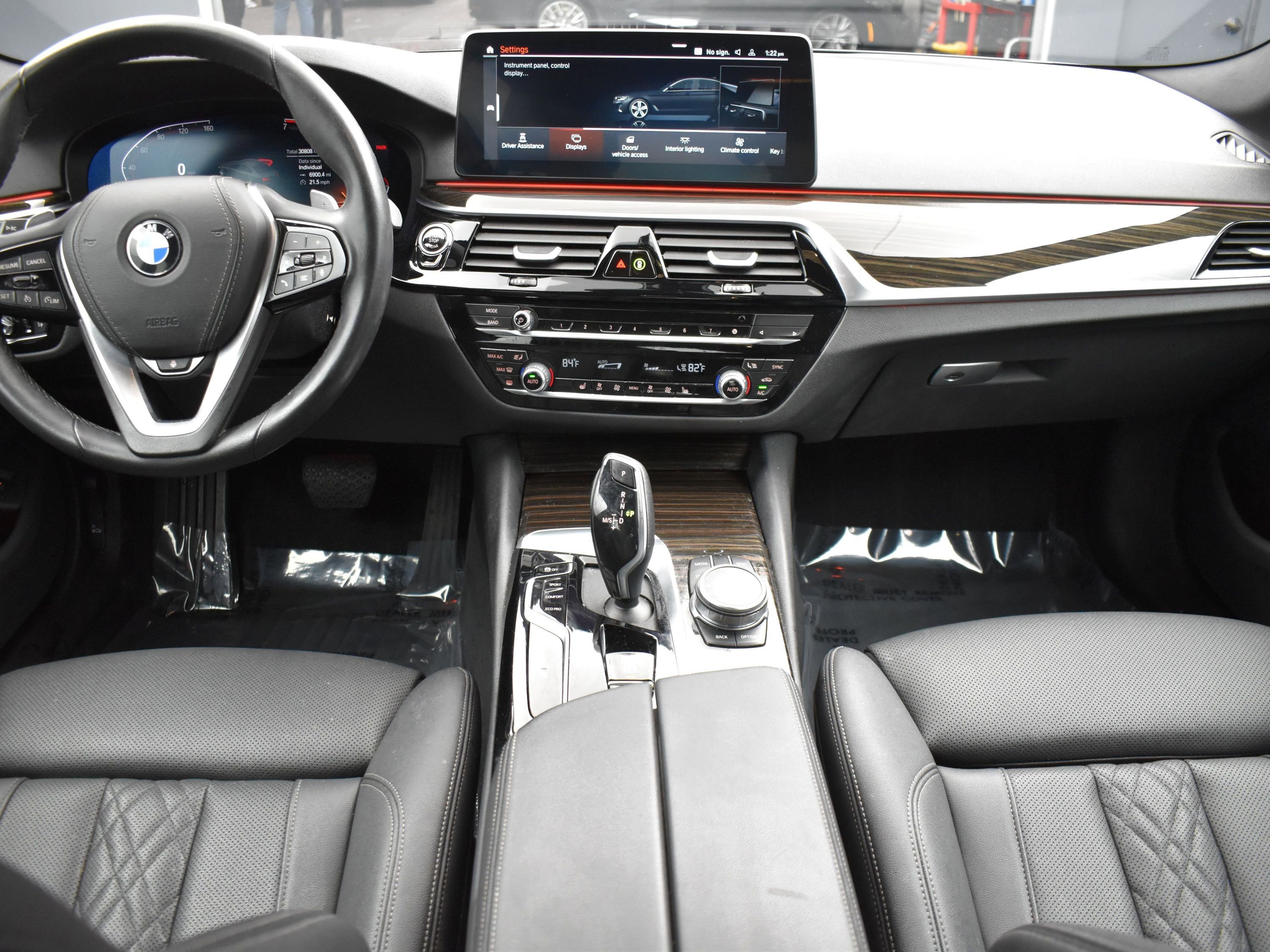 Used 2023 BMW 530i xDrive w/ Convenience Package image 17