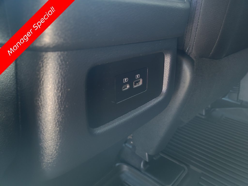 Certified 2025 Nissan Pathfinder S FWD image 11