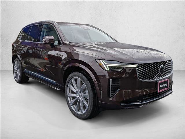 New 2025 Volvo XC90 B6 Ultra w/ Lounge Package image 7