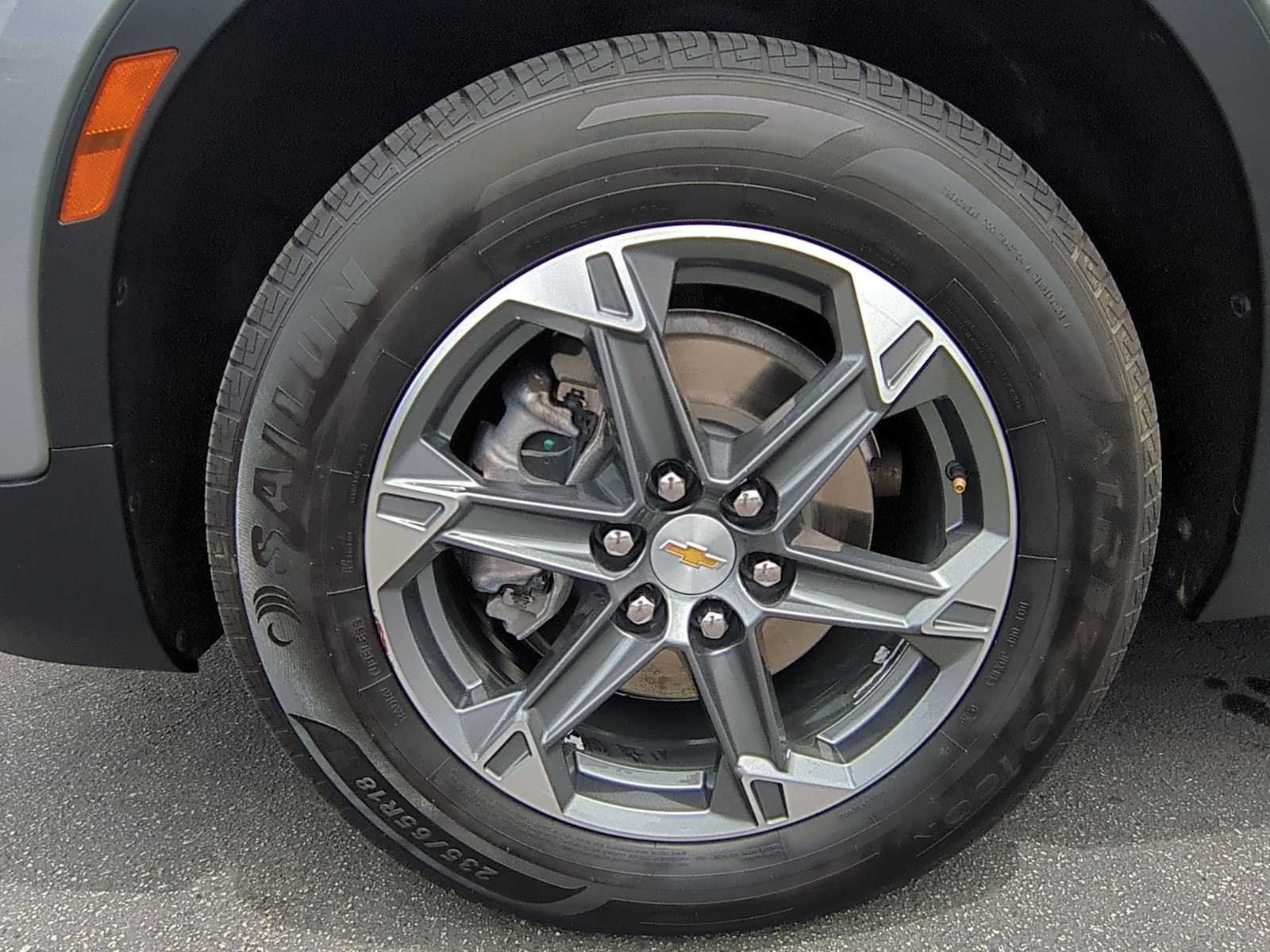 Used 2025 Chevrolet Blazer LT FWD image 28