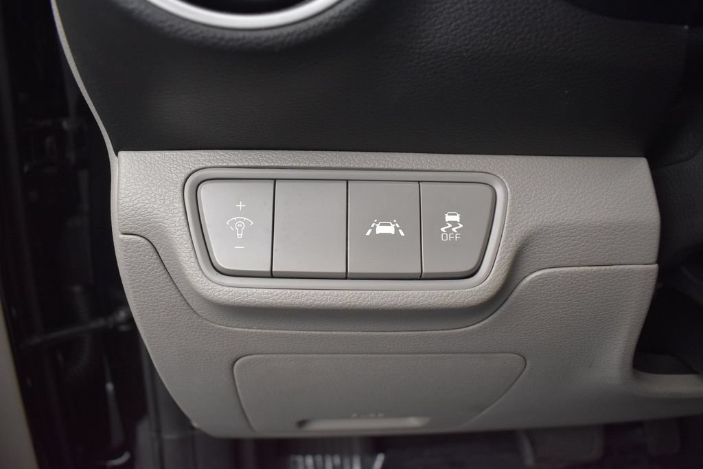 Used 2021 Kia Forte LXS FWD image 29
