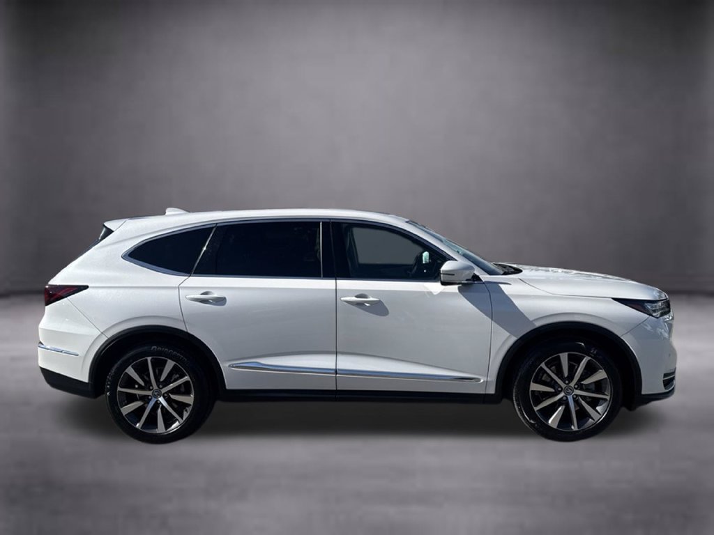 Used 2025 Acura MDX w/ Technology Package FWD image 3