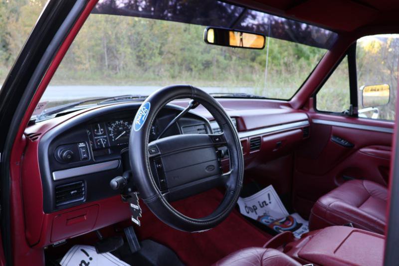 Used 1995 Ford Bronco XLT AWD/4WD image 10