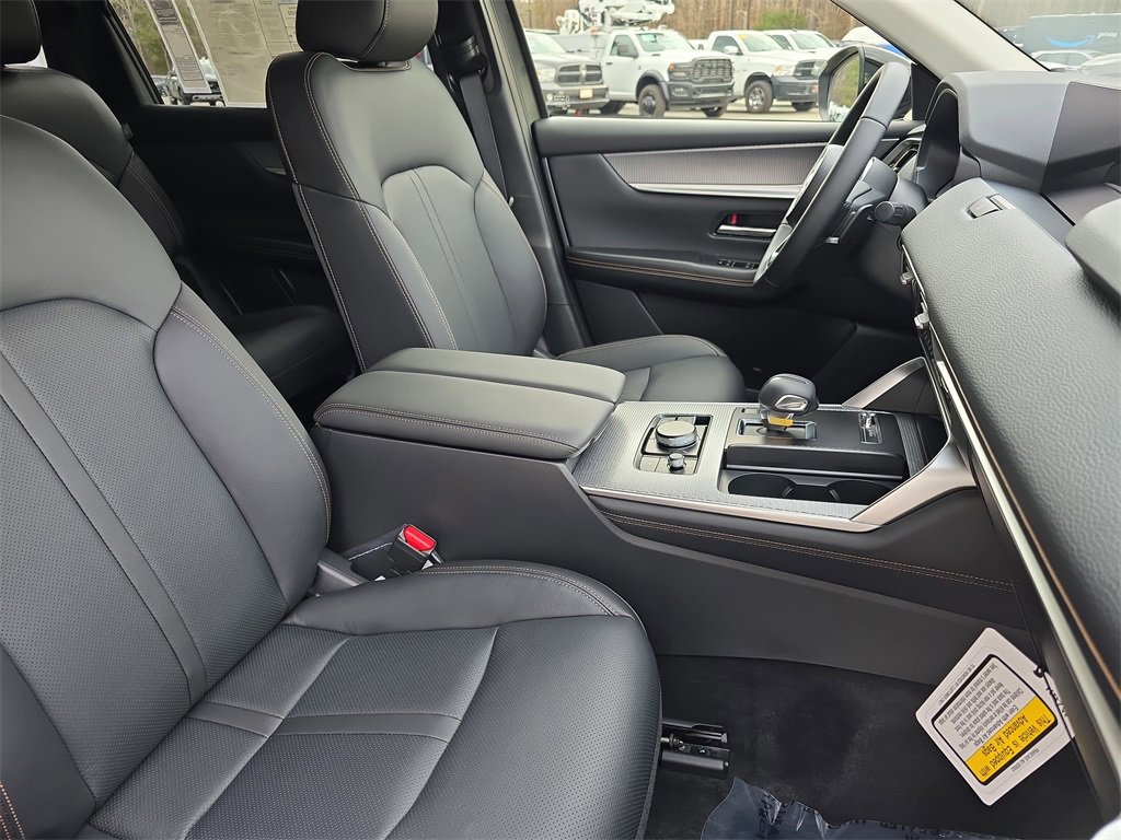 New 2026 MAZDA CX-70 3.3 Turbo w/ Preferred Package image 10