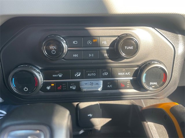 Used 2023 Ford Bronco Badlands image 22