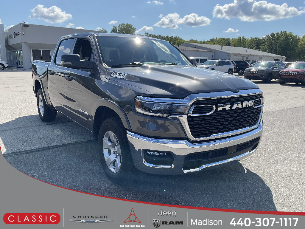 Used 2025 RAM 1500 Big Horn AWD/4WD image 1