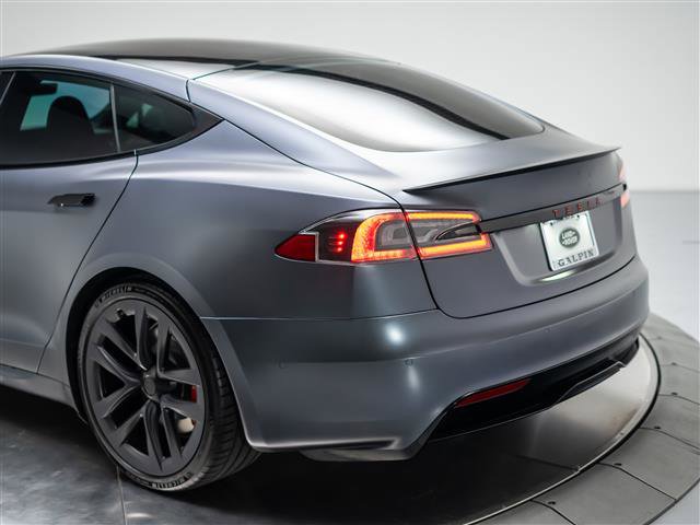 Used 2021 Tesla Model S Plaid image 32