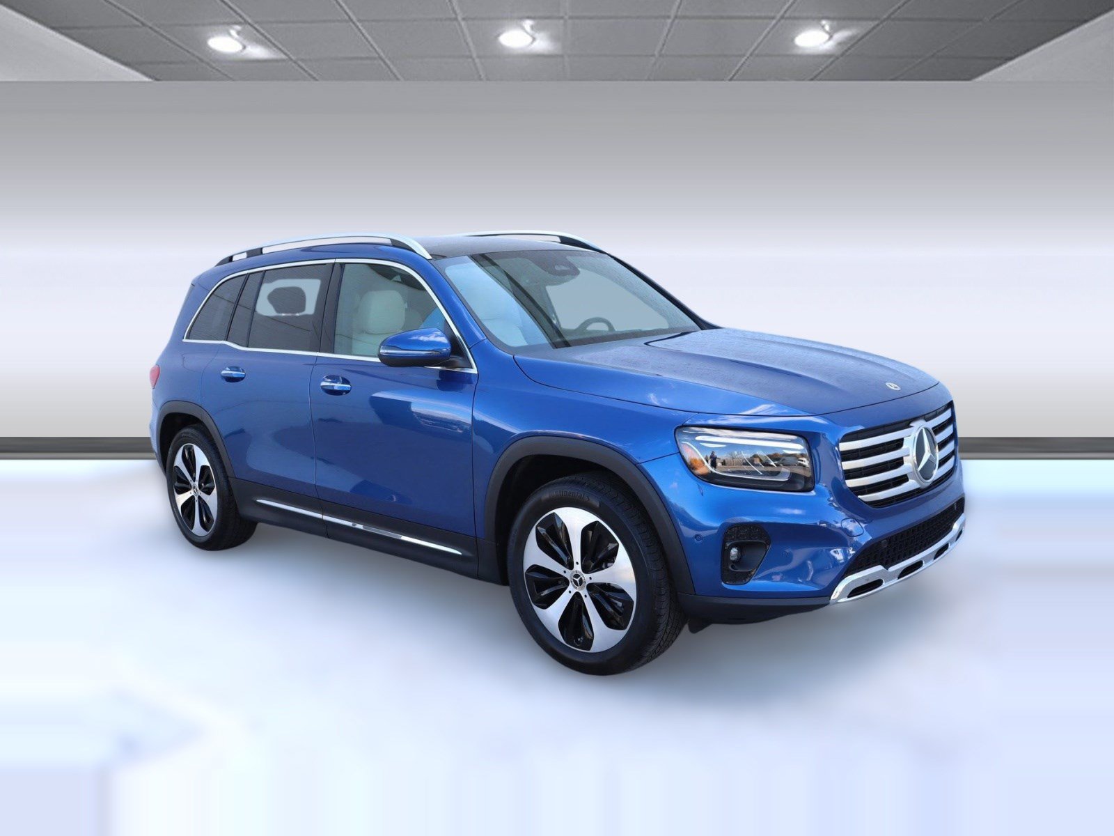 Used 2025 Mercedes-Benz GLB 250 image 20