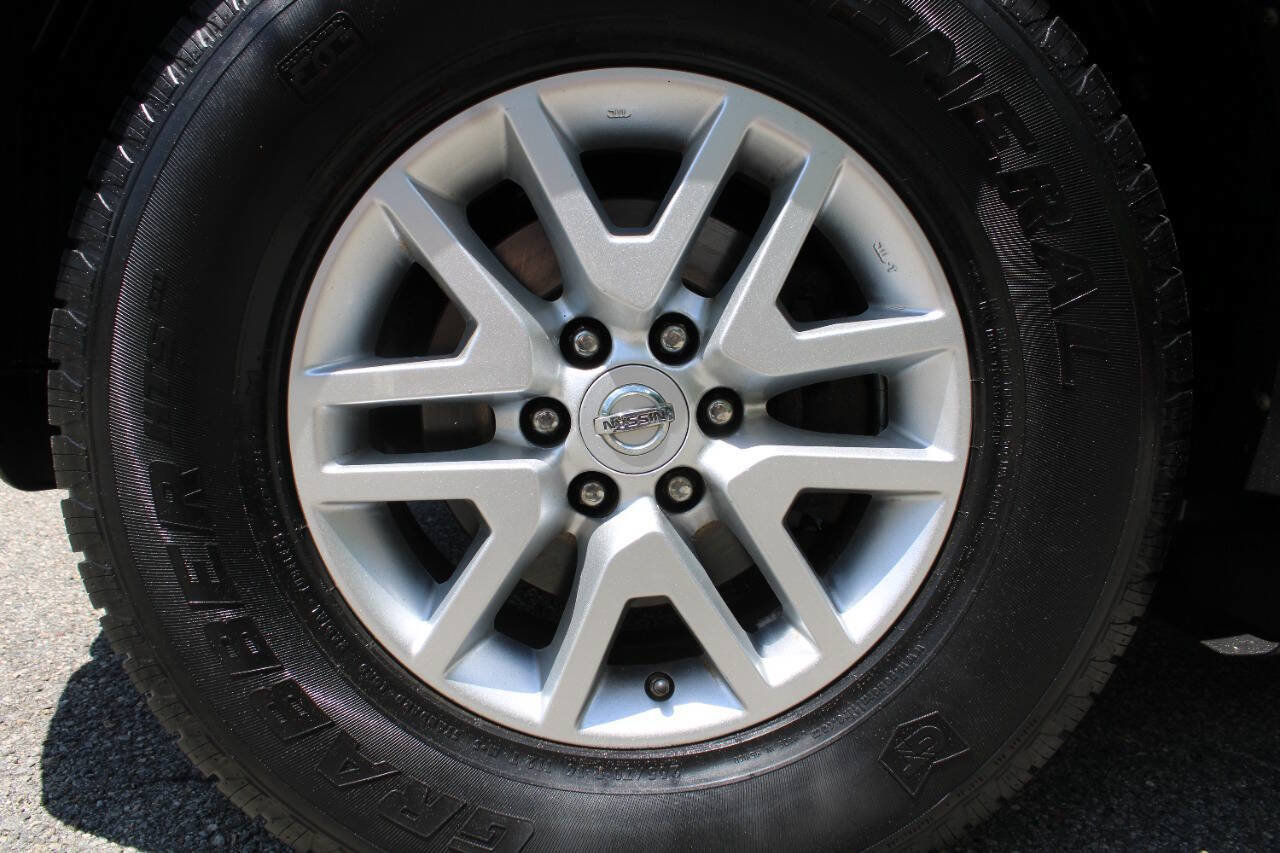 Used 2014 Nissan Frontier SV w/ SV Value Truck Package AWD/4WD image 20