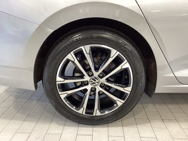 Used 2024 Volkswagen Jetta Sport FWD image 22