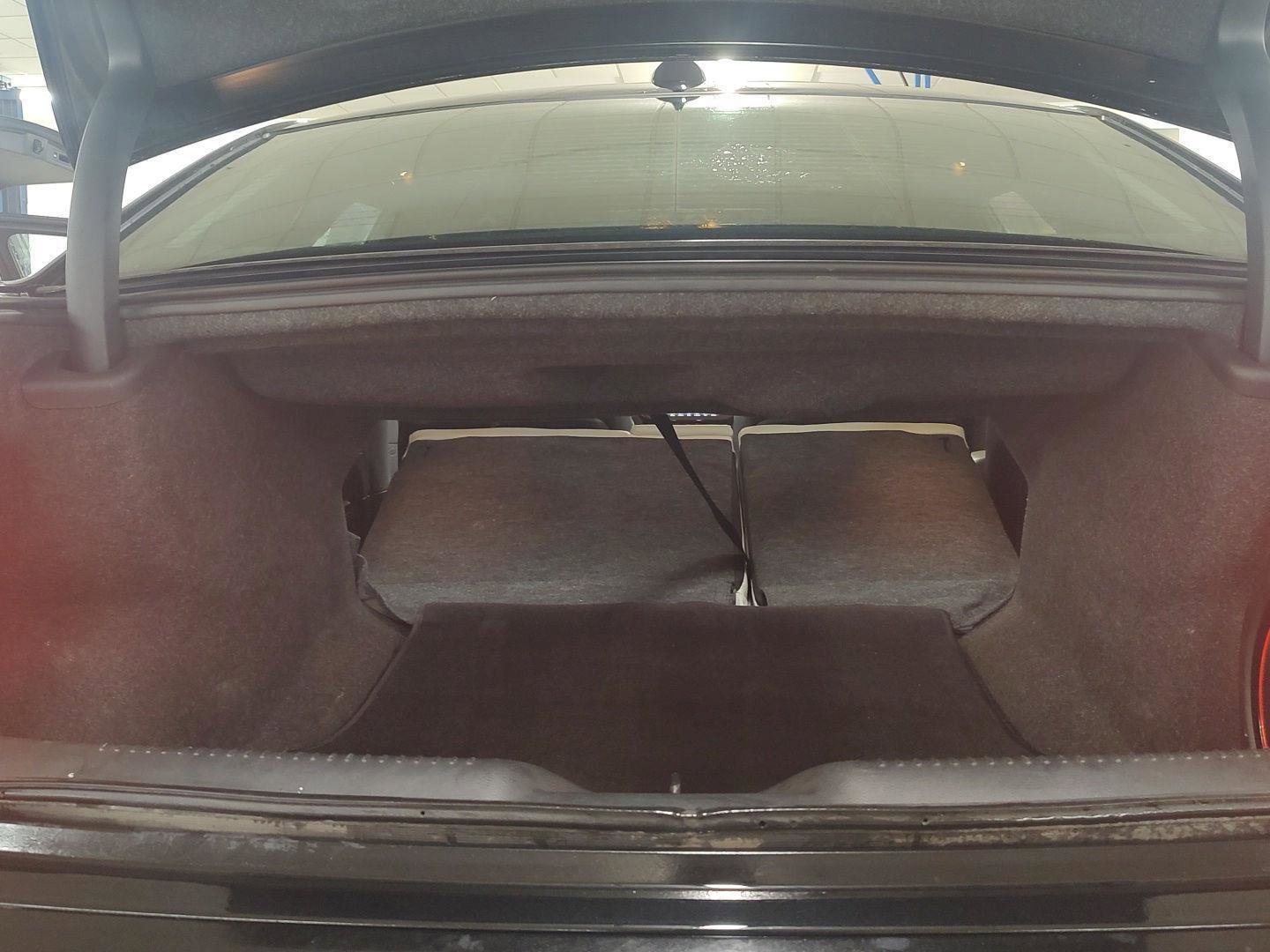 Used 2018 Chrysler 300 S w/ 300S Premium Group AWD/4WD image 20