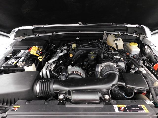 Used 2022 Jeep Wrangler Unlimited Sport image 32