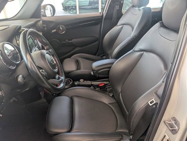 Used 2019 MINI Cooper S image 5