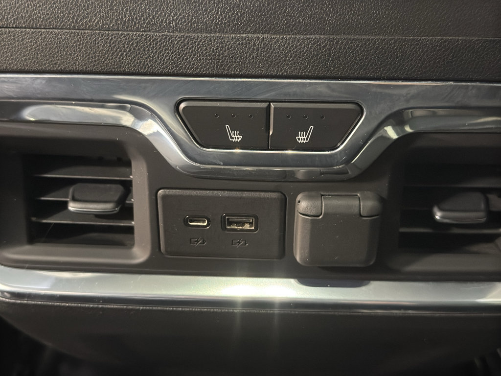 Certified 2021 GMC Sierra 1500 AT4 w/ AT4 Preferred Package image 15