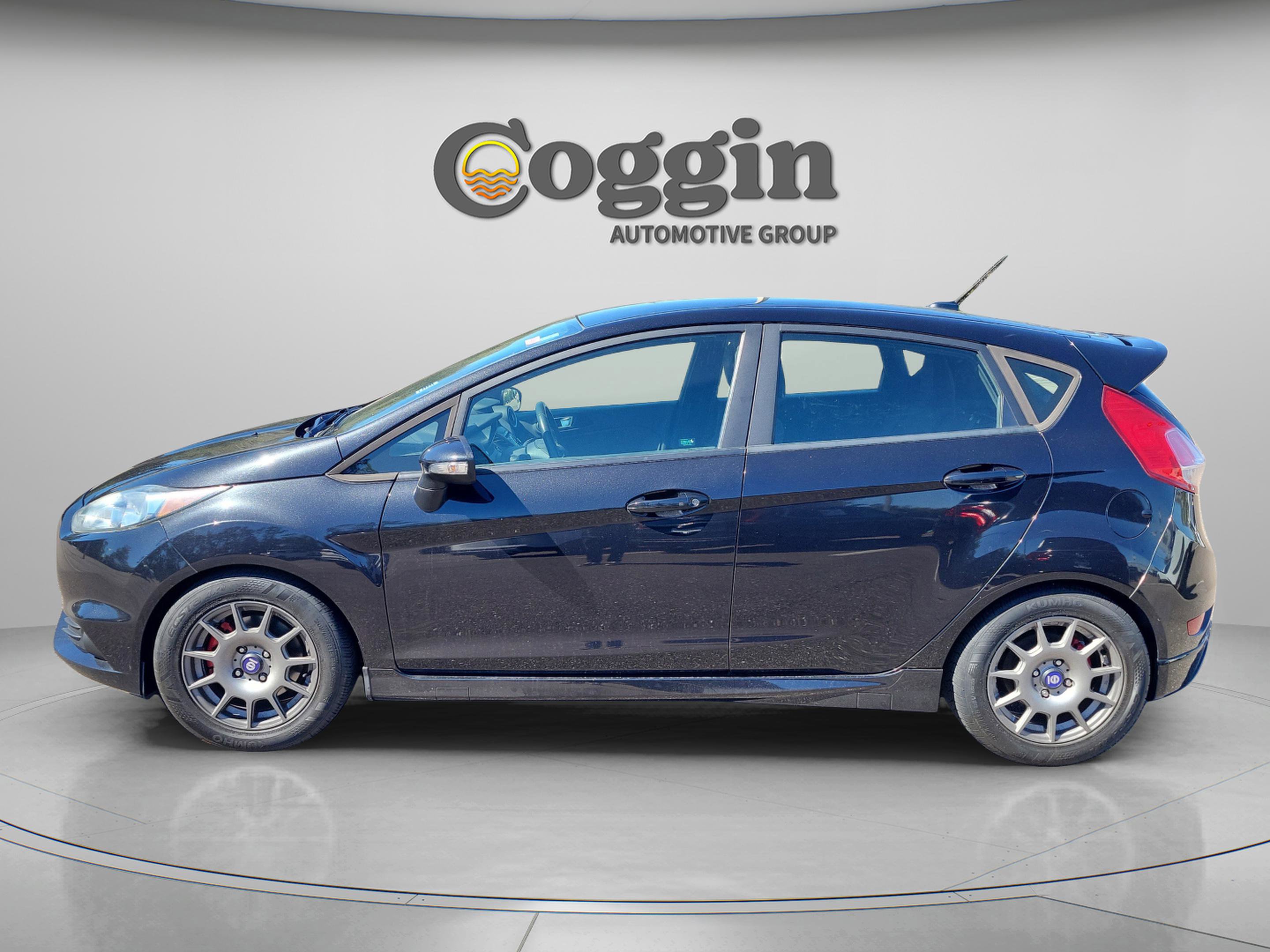Used 2015 Ford Fiesta ST image 4