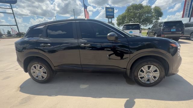 Used 2026 Nissan Kicks S FWD image 9