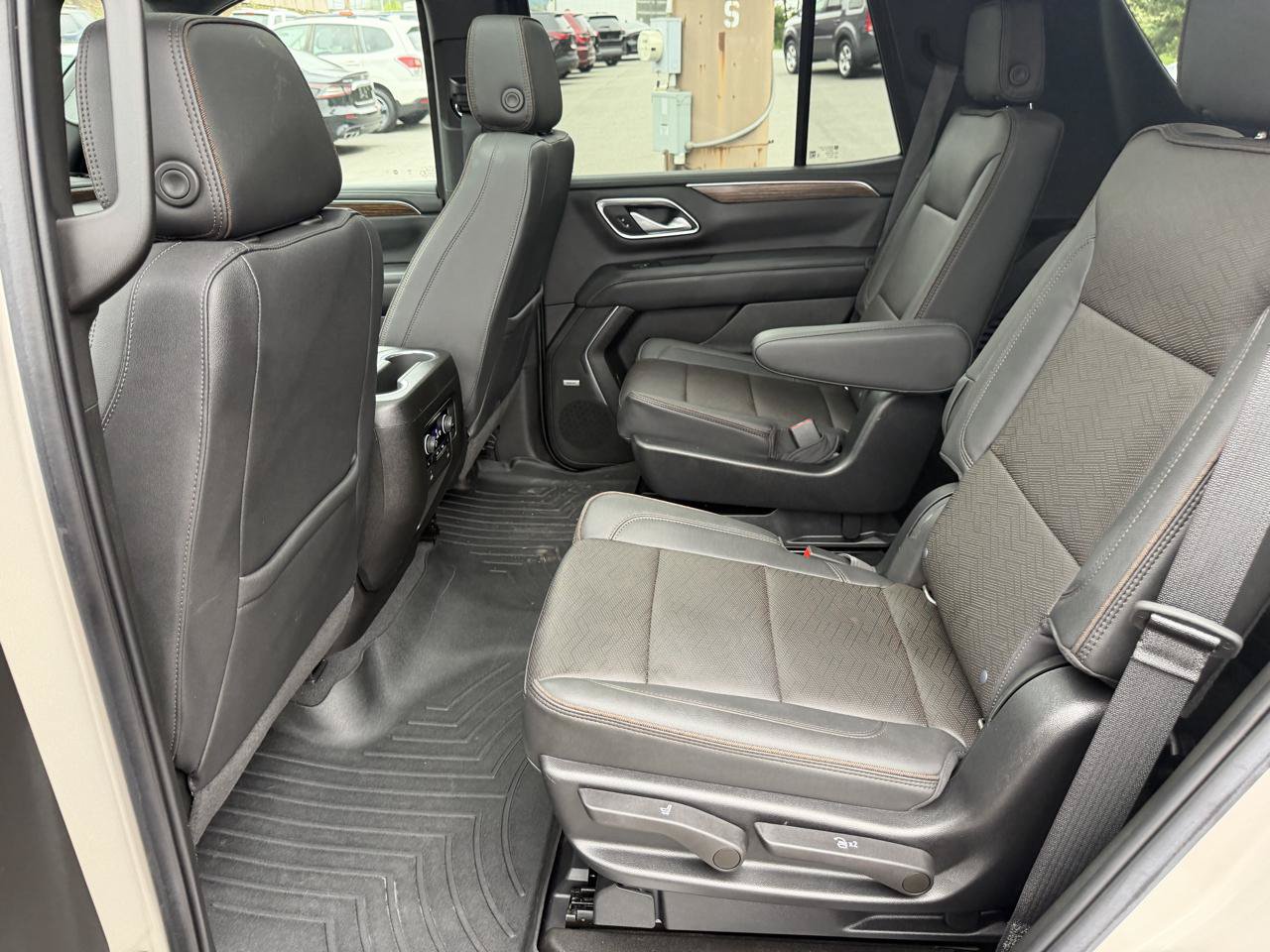 Used 2022 Chevrolet Tahoe High Country w/ Max Trailering Package AWD/4WD image 14