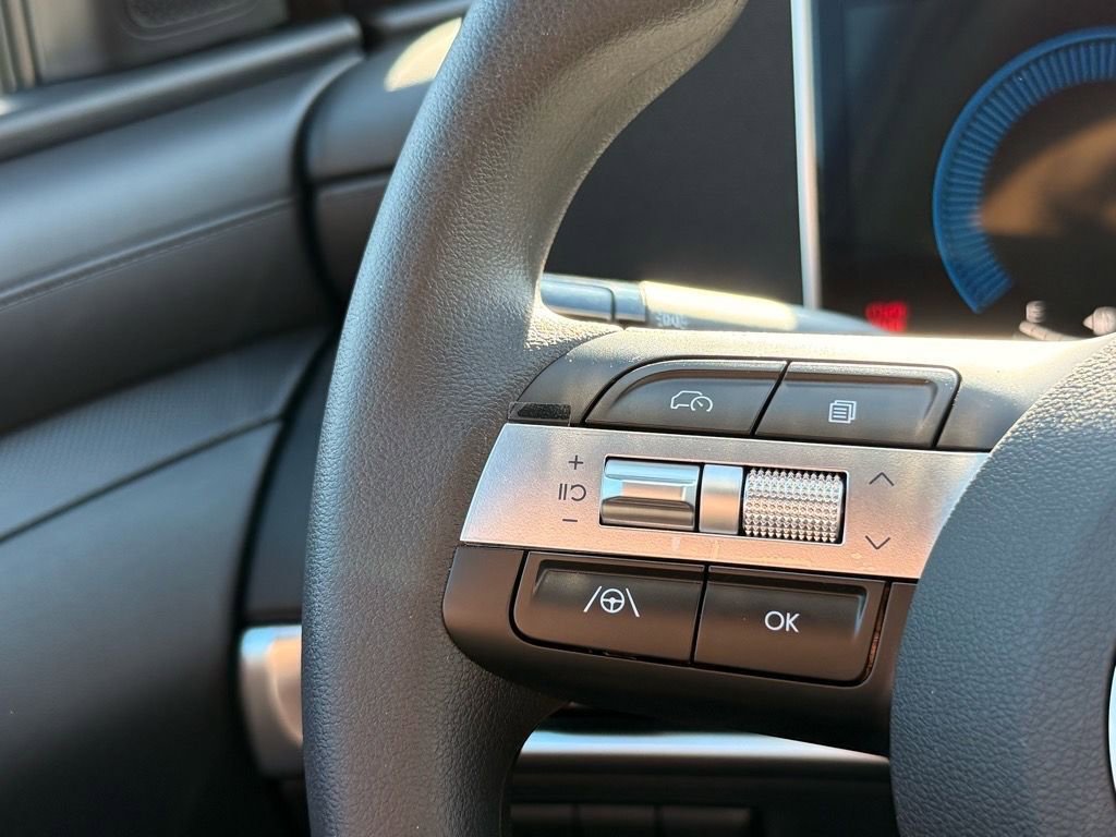 New 2025 Hyundai Santa Cruz SE image 11