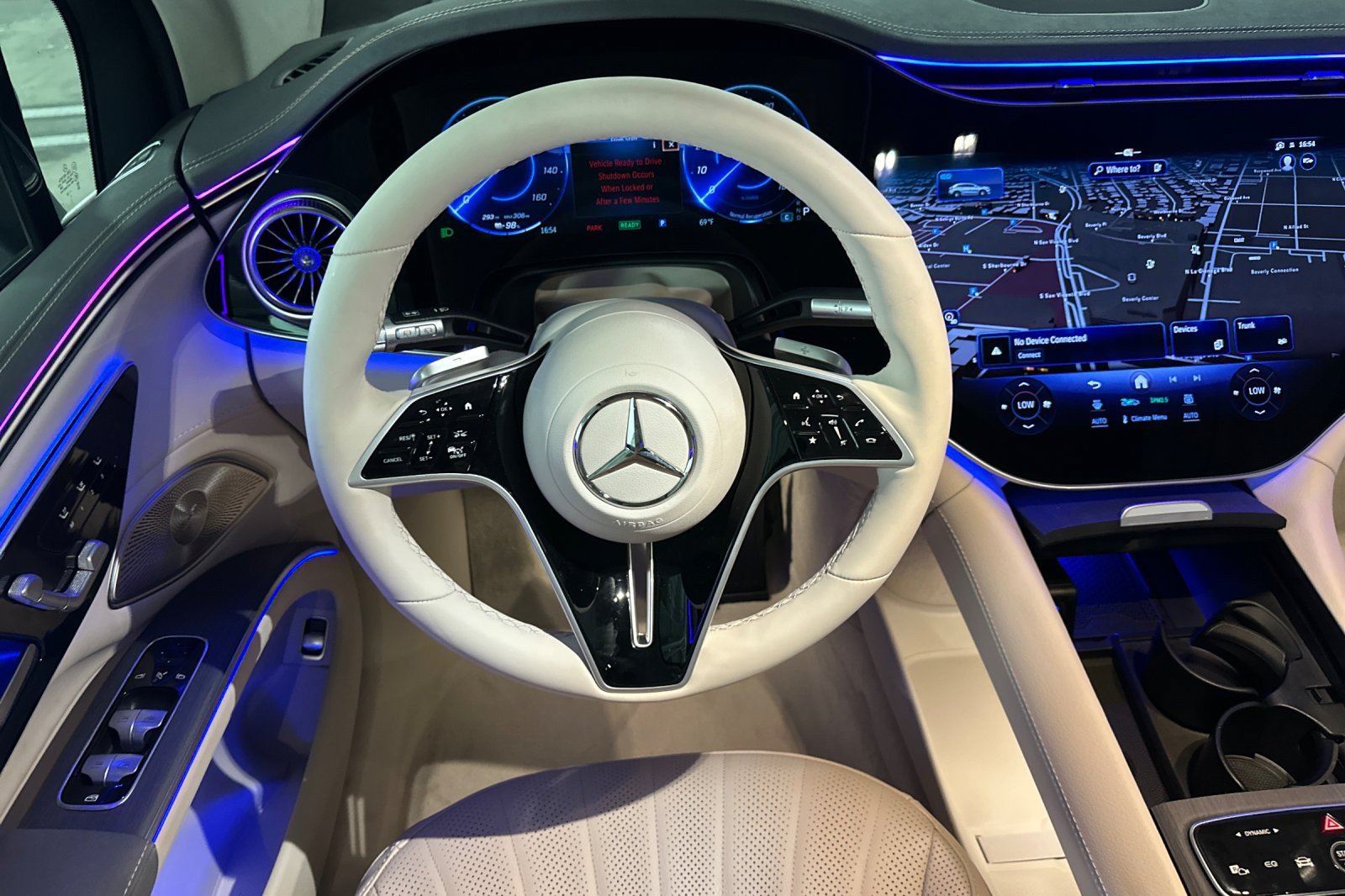 New 2026 Mercedes-Benz EQS 400 4MATIC SUV image 13
