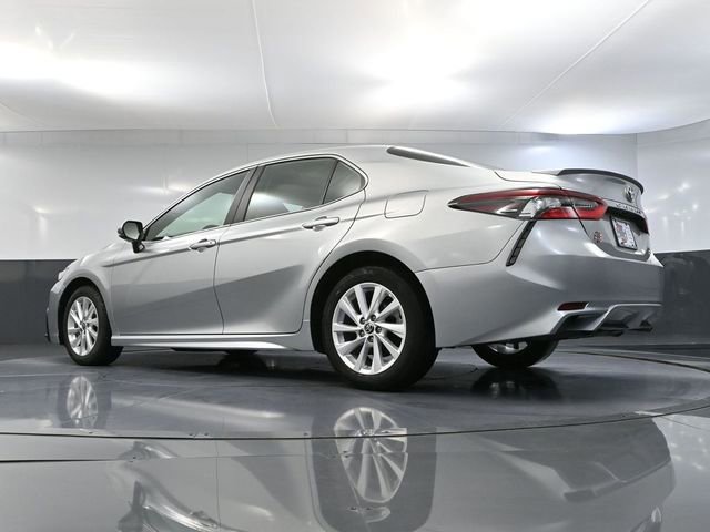 Used 2024 Toyota Camry SE image 46