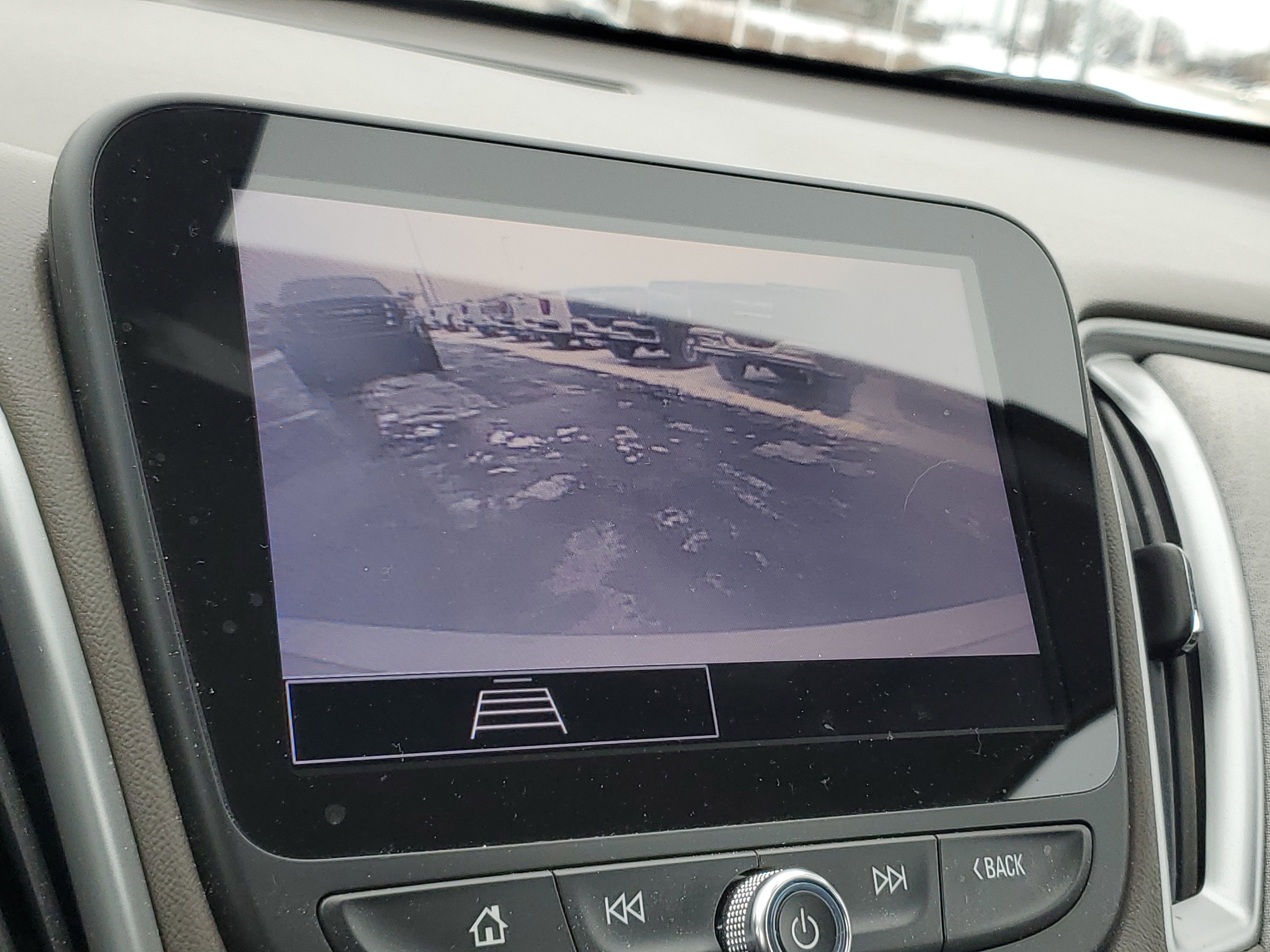 Used 2022 Chevrolet Malibu LT image 21