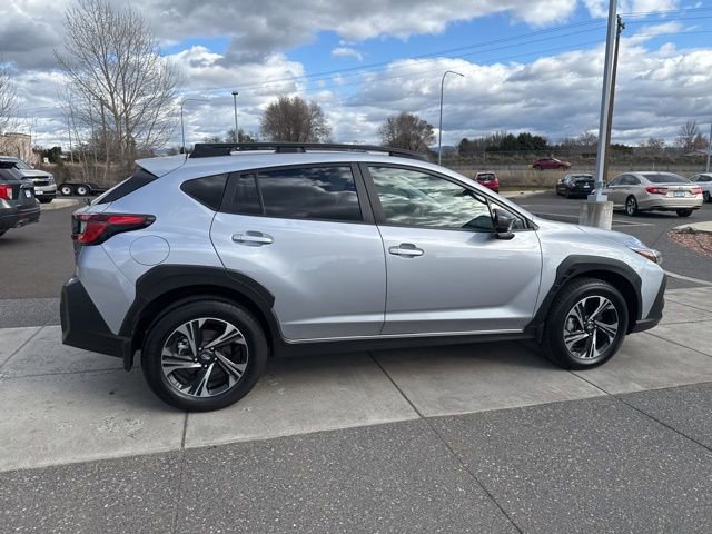 Used 2024 Subaru Crosstrek 2.0i Premium w/ Crosstrek Mirror Package image 4