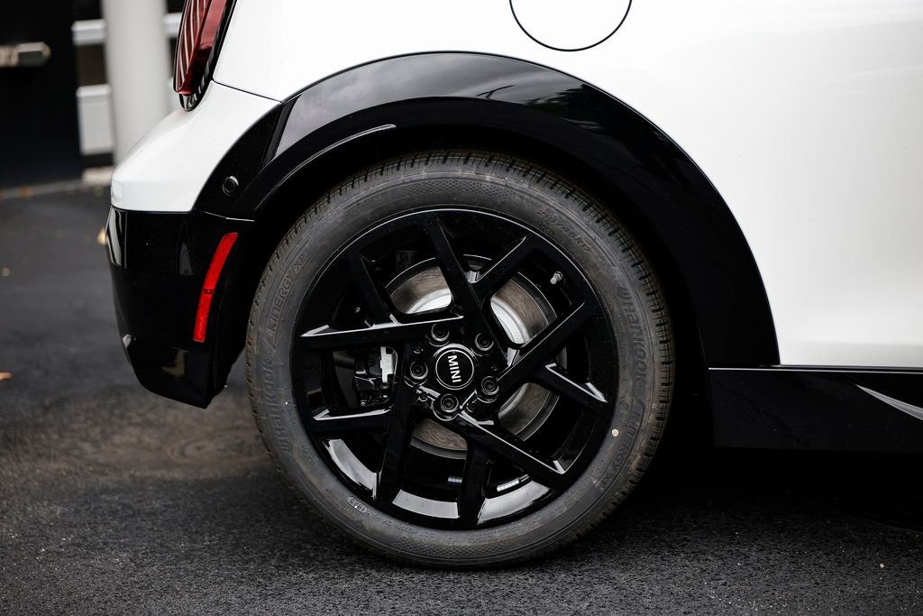 New 2026 MINI Cooper S image 6