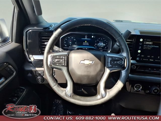 Used 2022 Chevrolet Silverado 1500 LT AWD/4WD image 21